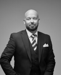 Andrés James